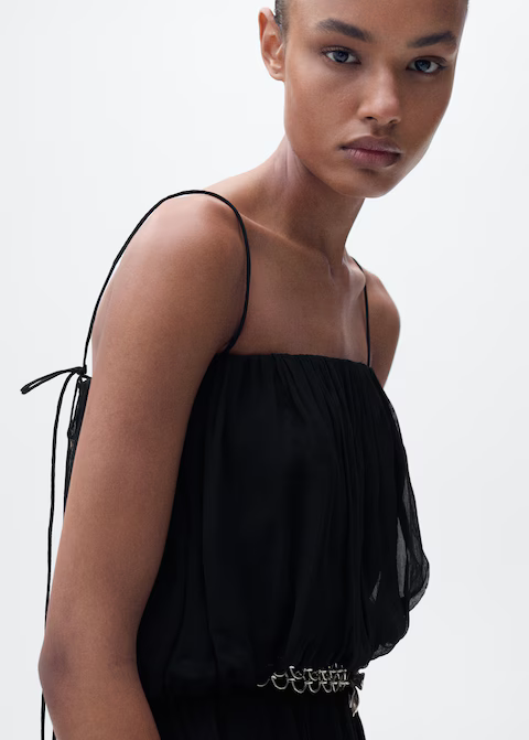 Wrinkled balloon dress