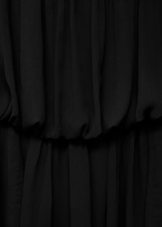 Wrinkled balloon dress